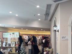 -拾光秀照相馆(石家庄勒泰中心店)