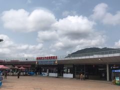 -亚龙湾中心广场