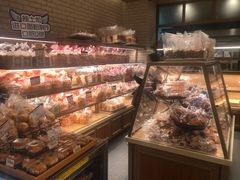 零售区-山崎面包(静安久光店)