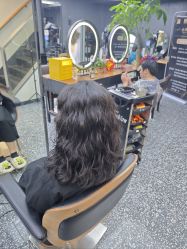 点击看大图 -藤野造型专业烫染接发