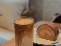 -Line 咖啡(石厦花园店)