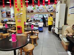 大堂-华辉拉肠(龙口东店)