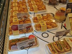 -巴黎贝甜(周浦海印店)