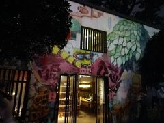 -萌喵咖啡屋(人民东路4号口M16商铺店)