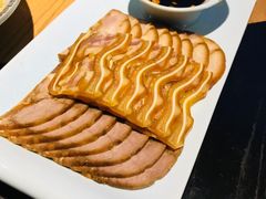 三少酱肘子-娄三少春饼·烤鸭(合生汇购物中心店)