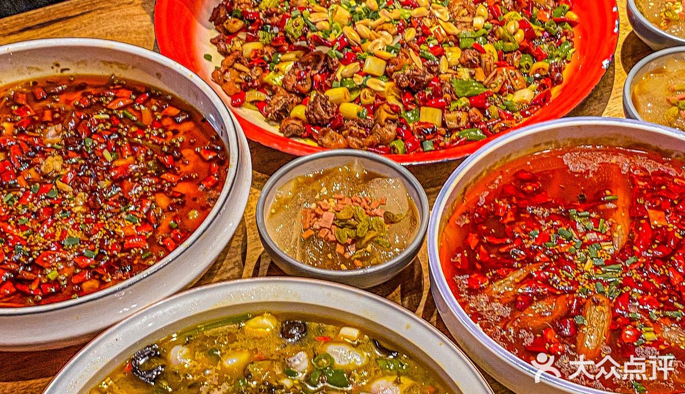 长沙我谢谢你！555终于让我吃到了正宗的川菜！！