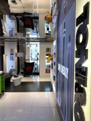 -TONI&GUY