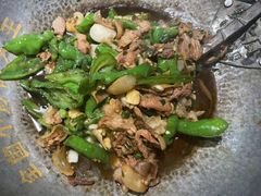 -费大厨辣椒炒肉(万家丽一店)