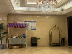 -蓝地时尚庄园(北京清河营地铁站店)