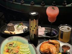 -锅炉咖啡·西餐·音乐酒厂