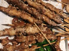 烤羔羊肉串-木屋烧烤(坂田天安云谷店)