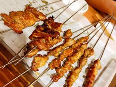 小味羊肉串-喝丢一只鞋海鲜烧烤·海肠捞饭(东关街店)