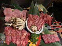 -炼火烤肉店
