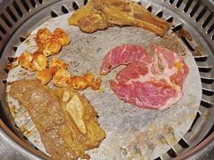 -汉金城海鲜烤肉自助百汇(威海威高广场店)