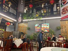 大堂-蔼若春.传承三十年云南菜(金碧公园店)