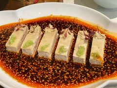 -荷风细雨·中国茶宴(世纪大道店)