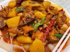 新疆大盘鸡-巴扎美食·新疆菜·西域歌舞表演餐厅(新疆大厦店)