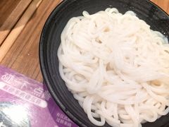 -阿香米线(大唐西市大润发店)