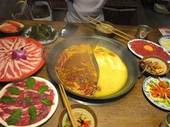 -萍姐火锅·公路夜市(武汉首店)