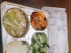 -宁波之星奔驰4S店(海曙店)