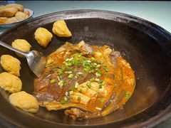 -鱼窝棚柴火铁锅炖(富山屯店)