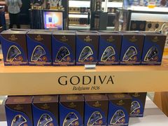 -日上免税店(三径路t3店)