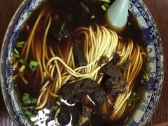 -老新隆牛肉锅贴(新街口店)