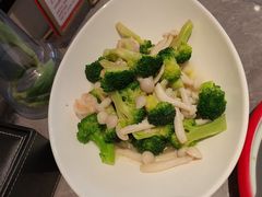 -吕氏焗小鲜•花园餐厅(八大关店)