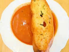 经典罗宋汤配蒜蓉面包-红小满休闲餐厅(十全街店)