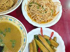 -金杨拉面王小吃面馆·牛三宝面·红烧牛肉粉