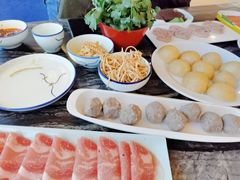 -云中捞高空旋转餐厅(商茂世纪广场店)