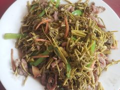 -北京龙庆四季香农家饭庄·灶台鱼·碳烤虹鳟鱼(龙庆峡店)