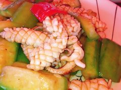 鲜鱿炒丝瓜-棠记海鲜餐厅(南朗镇店)
