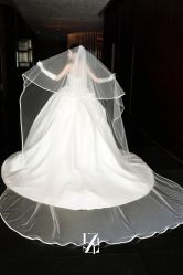 -Renee芮亦婚纱(原丽莎)