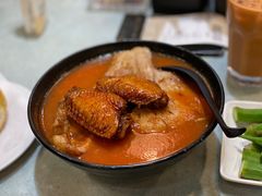 番茄浓汤鸡翅猪扒通粉-华嫂冰室(尖沙咀店)