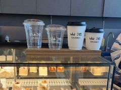 面包甜点陈列柜-SAANCI山池咖啡(海上世界文化艺术中心店)