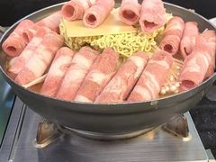 -炙韩料理·部队锅专门店