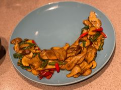 -半山腰·云南菜(侨福芳草地店)