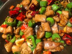 鹅卵石爆肥肠-老板恋上鱼(高新万达店)