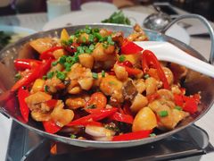 香辣牛蛙-石头咕(葵蓬店)