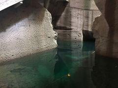-伍山石窟