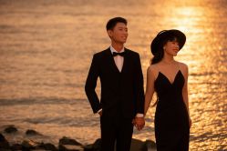 -雪中彩影婚纱摄影·微光艺术中心