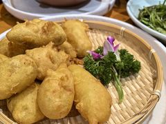 -老滇山寨•云南特色菜•地方菜•民族风情歌舞表演(金碧店)