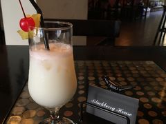 鸡尾酒：椰林飘香-Blackberry黑莓英式咖啡餐吧(哈西店)