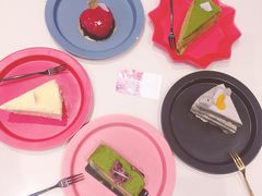 -Dulcet Cakes & Sweets
