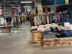 -多抓鱼循环商店(虹桥天地店)