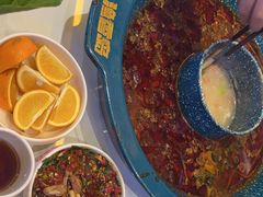 -渔香岛美蛙鱼头火锅(黔灵山公园店)