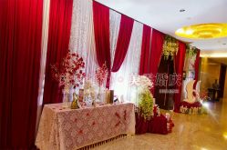 美雯婚宴布置-华东饭店·园林式婚礼宴会厅酒店