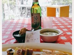 -新镇江酒家(南京西路店)