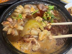 -三鞭一花·独一处·元英砂锅(海光寺店)